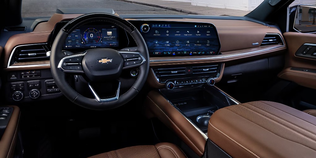 Салон Tahoe — центральный экран